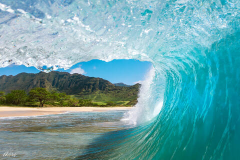 Choosing The Perfect Fine Art  Wave Photo For Your Home - On Metal, Acrylic, Canvas, or Paper Print